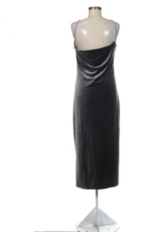 Рокля Zara, Размер S, Цвят Сив, Цена 34,99 лв.