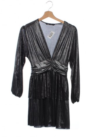 Рокля Zara, Размер XS, Цвят Сребрист, Цена 27,99 лв.