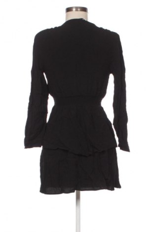 Rochie Zara, Mărime S, Culoare Negru, Preț 88,99 Lei