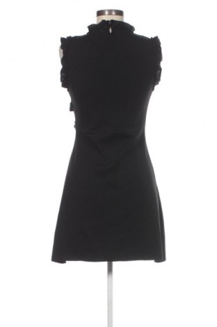 Рокля Zara Knitwear, Размер M, Цвят Черен, Цена 48,99 лв.