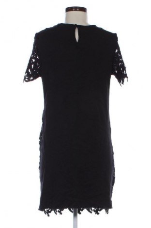 Kleid Zara Trafaluc, Größe M, Farbe Schwarz, Preis 23,99 €