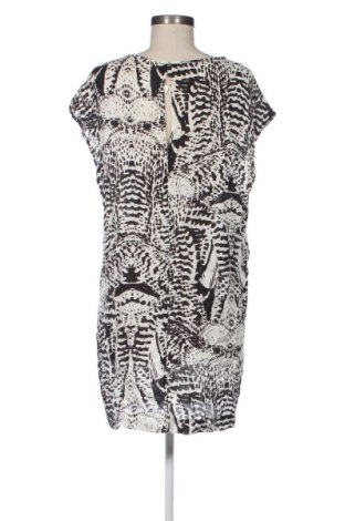 Kleid mbyM, Größe M, Farbe Mehrfarbig, Preis 56,99 €