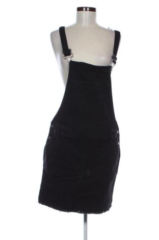 Latzkleid Esmara, Größe M, Farbe Schwarz, Preis 20,99 €