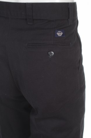 Мъжки панталон Dockers, Размер S, Цвят Черен, Цена 38,25 лв.