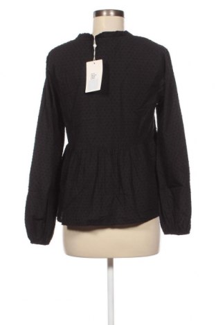 Γυναικεία μπλούζα Numph, Μέγεθος S, Χρώμα Μαύρο, Τιμή 59,28 €