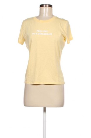 Дамска тениска Pimkie, Размер M, Цвят Жълт, Цена 18,75 лв.