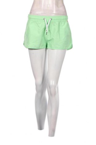 Γυναικείο κοντό παντελόνι Chiemsee, Μέγεθος S, Χρώμα Πράσινο, Τιμή 19,29 €
