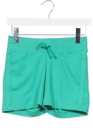 Pantaloni scurți de femei Nike, Mărime XS, Culoare Verde, Preț 302,63 Lei