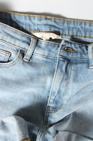 Pantaloni scurți de femei Review, Mărime S, Culoare Albastru, Preț 286,18 Lei
