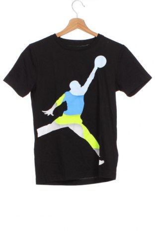 Детска тениска Air Jordan Nike, Размер 8-9y/ 134-140 см, Цвят Черен, Цена 49,77 лв.