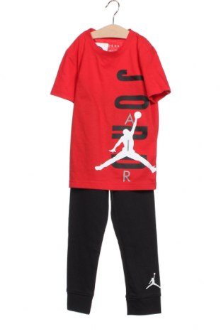 Детски спортен комплект Air Jordan Nike, Размер 4-5y/ 110-116 см, Цвят Многоцветен, Цена 119,20 лв.
