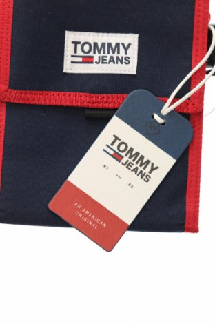 Geantă Tommy Jeans, Culoare Albastru, Preț 434,21 Lei