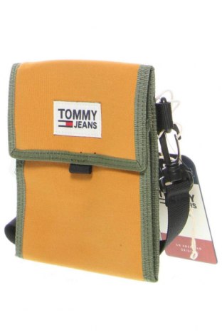 Чанта Tommy Jeans, Цвят Жълт, Цена 72,60 лв.