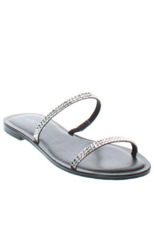 Papuci Arezzo, Mărime 35, Culoare Argintiu, Preț 282,90 Lei