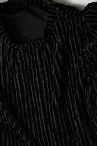 Bluză de femei, Mărime XS, Culoare Negru, Preț 21,88 Lei