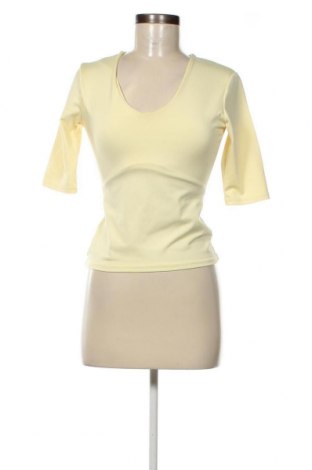 Дамска блуза, Размер M, Цвят Жълт, Цена 9,69 лв.