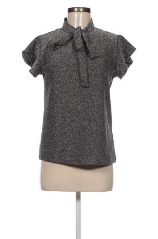 Γυναικεία μπλούζα, Μέγεθος M, Χρώμα Ασημί, Τιμή 2,35 €