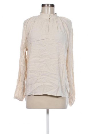 Дамска блуза Aware by Vero Moda, Размер L, Цвят Екрю, Цена 4,80 лв.