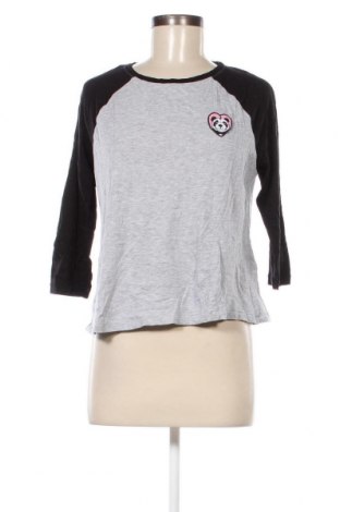 Damen Shirt Bershka, Größe M, Farbe Grau, Preis 5,95 €