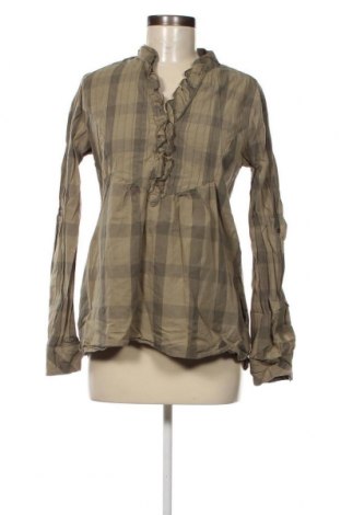 Дамска блуза Bershka, Размер L, Цвят Зелен, Цена 11,40 лв.