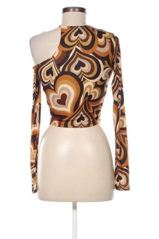 Дамска блуза Bershka, Размер M, Цвят Многоцветен, Цена 3,80 лв.