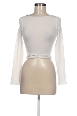 Γυναικεία μπλούζα Bershka, Μέγεθος S, Χρώμα Λευκό, Τιμή 4,00 €