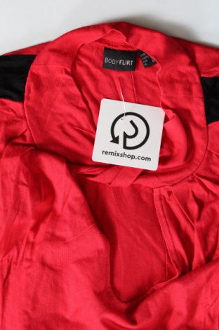 Damen Shirt Body Flirt, Größe S, Farbe Rot, Preis 4,50 €