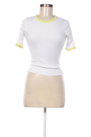 Γυναικεία μπλούζα Boohoo, Μέγεθος S, Χρώμα Λευκό, Τιμή 5,83 €