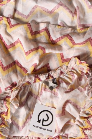 Дамска блуза Clockhouse, Размер XS, Цвят Многоцветен, Цена 9,60 лв.