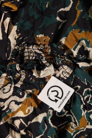 Damen Shirt Free Quent, Größe M, Farbe Mehrfarbig, Preis 4,73 €