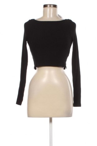 Дамска блуза Guess, Размер XS, Цвят Черен, Цена 108,00 лв.