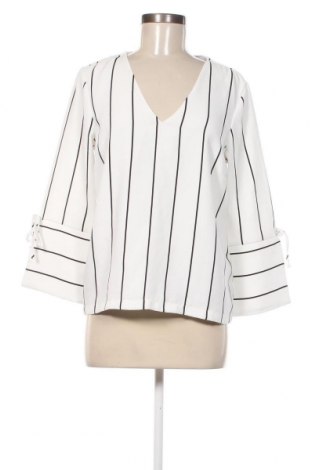 Γυναικεία μπλούζα H&M, Μέγεθος M, Χρώμα Λευκό, Τιμή 5,55 €