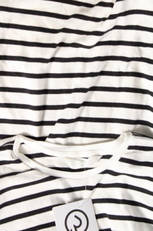 Γυναικεία μπλούζα H&M, Μέγεθος S, Χρώμα Πολύχρωμο, Τιμή 4,70 €