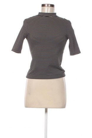 Γυναικεία μπλούζα H&M Divided, Μέγεθος S, Χρώμα Πολύχρωμο, Τιμή 18,47 €