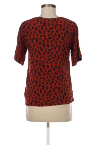 Дамска блуза Hema, Размер S, Цвят Кафяв, Цена 3,04 лв.
