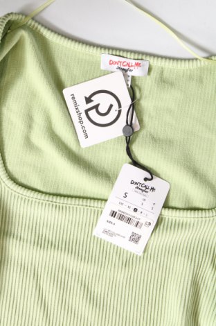Дамска блуза Jennyfer, Размер S, Цвят Зелен, Цена 4,65 лв.