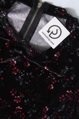 Damen Shirt LM, Größe L, Farbe Schwarz, Preis € 3,83