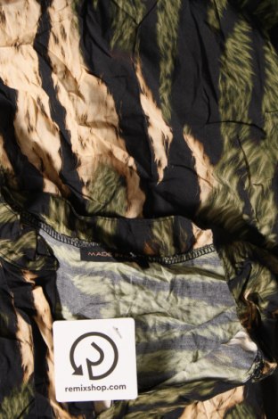 Γυναικεία μπλούζα Made In Italy, Μέγεθος M, Χρώμα Πολύχρωμο, Τιμή 2,94 €