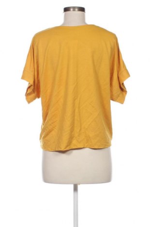 Дамска блуза Made In Italy, Размер M, Цвят Жълт, Цена 19,00 лв.