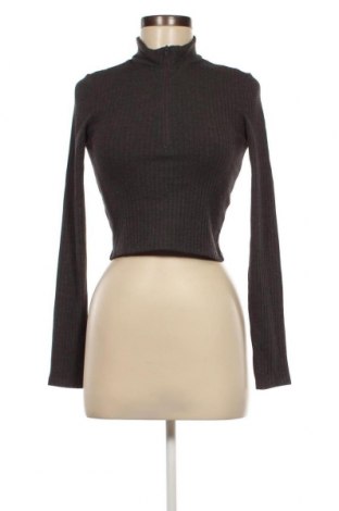 Damen Shirt Monki, Größe XS, Farbe Grau, Preis € 3,89