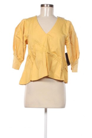 Damen Shirt NA-KD, Größe M, Farbe Gelb, Preis 19,85 €