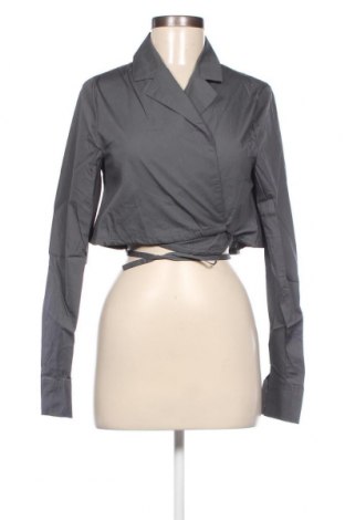 Damen Shirt NA-KD, Größe M, Farbe Grau, Preis 18,26 €