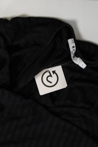 Damen Shirt NA-KD, Größe L, Farbe Schwarz, Preis 10,20 €
