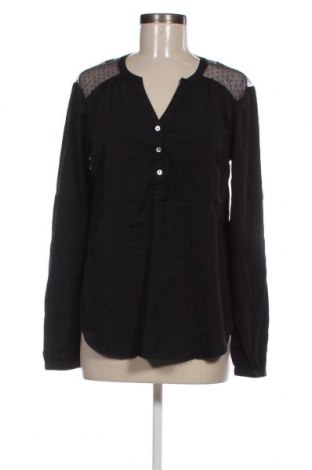 Дамска блуза ONLY, Размер M, Цвят Черен, Цена 4,20 лв.