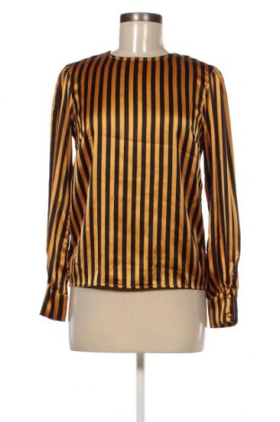 Γυναικεία μπλούζα Pieces, Μέγεθος XS, Χρώμα Πολύχρωμο, Τιμή 6,19 €
