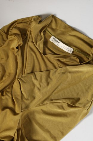 Damen Shirt Pull&Bear, Größe L, Farbe Grün, Preis 4,50 €