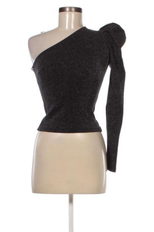 Γυναικεία μπλούζα Pull&Bear, Μέγεθος S, Χρώμα Μαύρο, Τιμή 2,35 €
