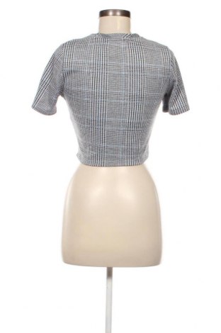 Γυναικεία μπλούζα Pull&Bear, Μέγεθος S, Χρώμα Πολύχρωμο, Τιμή 2,35 €