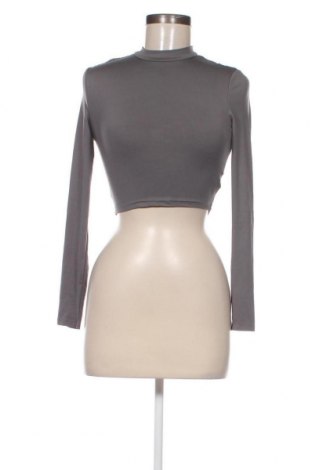 Дамска блуза SHEIN, Размер XS, Цвят Сив, Цена 8,55 лв.
