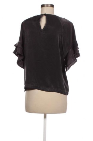 Damen Shirt Saint Tropez, Größe S, Farbe Grau, Preis € 3,99